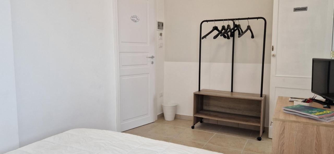 Diaz Rooms Lecce Eksteriør bilde