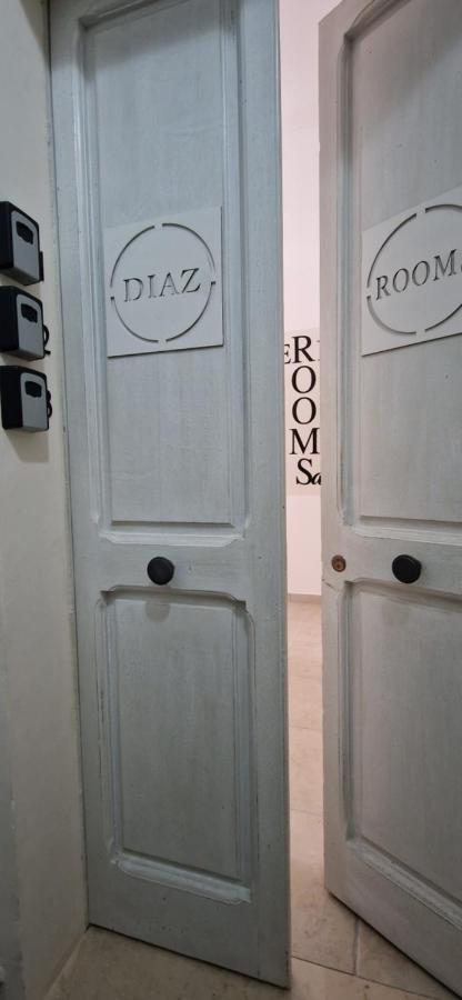 Diaz Rooms Lecce Eksteriør bilde